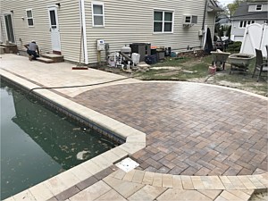 nicolock chesapeake alpine contemporary smooth pavers oyster blend circle kit double border pool patio brick pavers nicolock brick pool patio